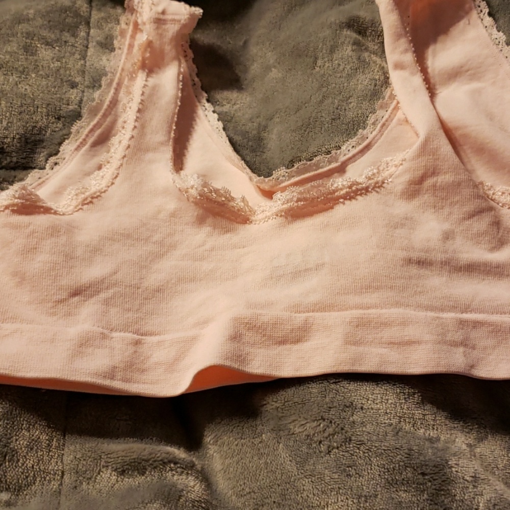 Bra - Picture 2 of 3